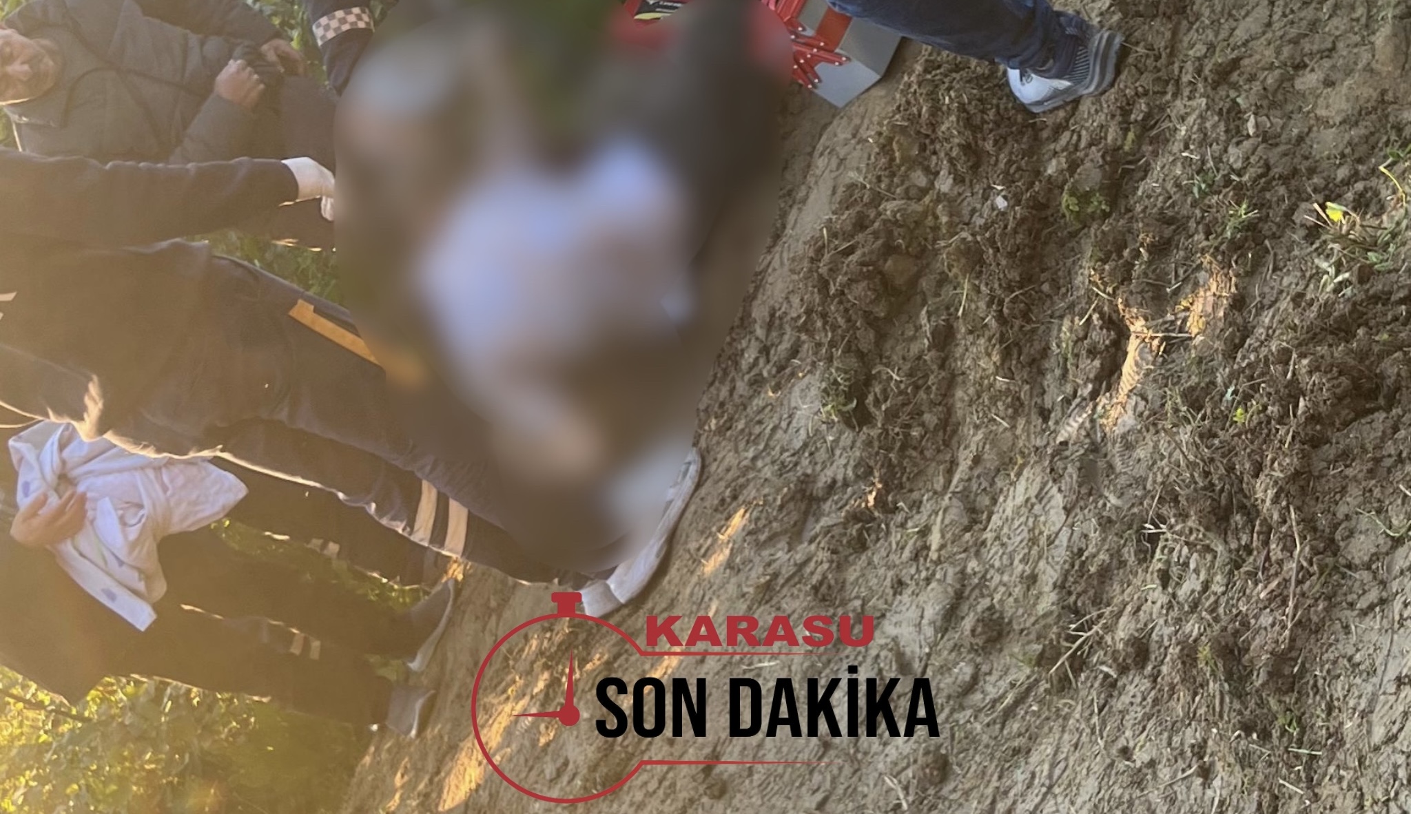 Karasu’da feci kaza: Genç adam patpata kolunu kaptırarak hayatını kaybetti